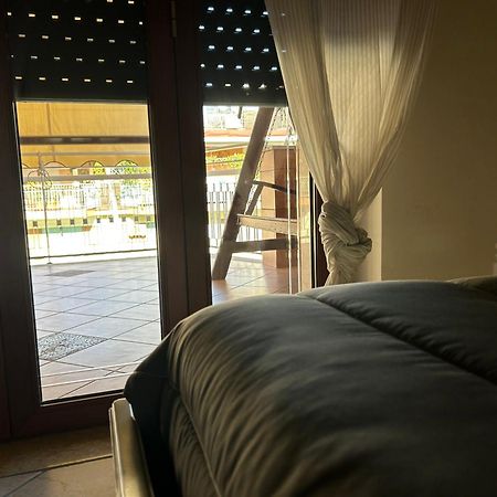 Luxury_C3 Apartment เนเปิลส์ ภายนอก รูปภาพ
